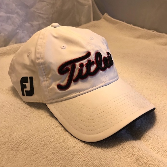 Titleist ProV1 FootJoy Adjustable Golf Cap - Picture 5 of 16